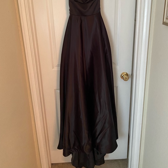 Black formal prom dress - Picture 3 of 5